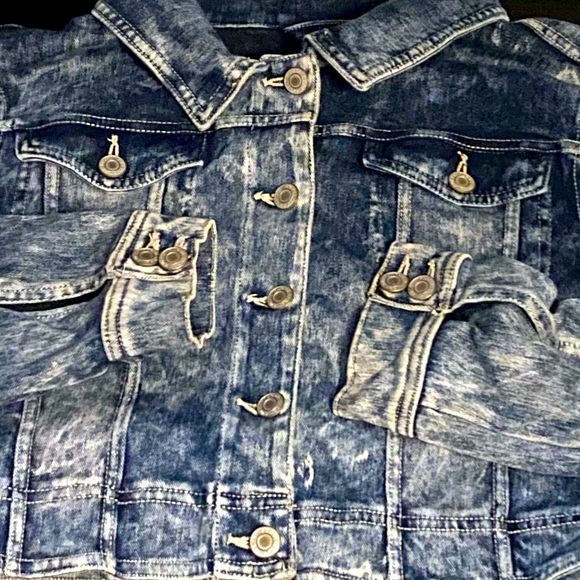 Rue21 denim jacket - Picture 9 of 10